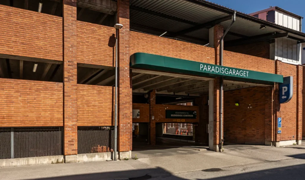 Garage i Huddinge Centrum